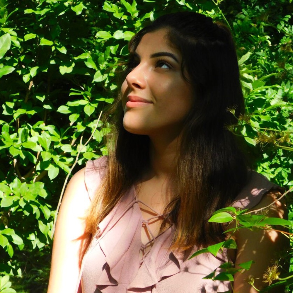 Meet your Posher, Isabel